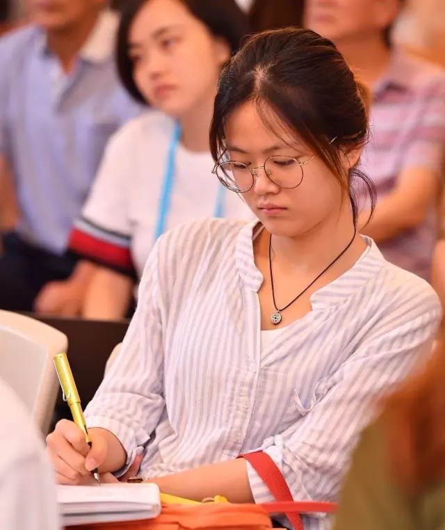 上海的城市更新，，地标性修建